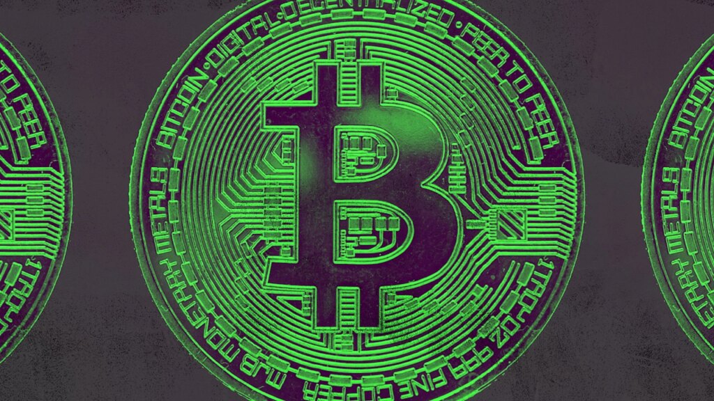Bitcoin is rising again: 2 reasons why the cryptocurrency just passed a key milestone for the first time in months